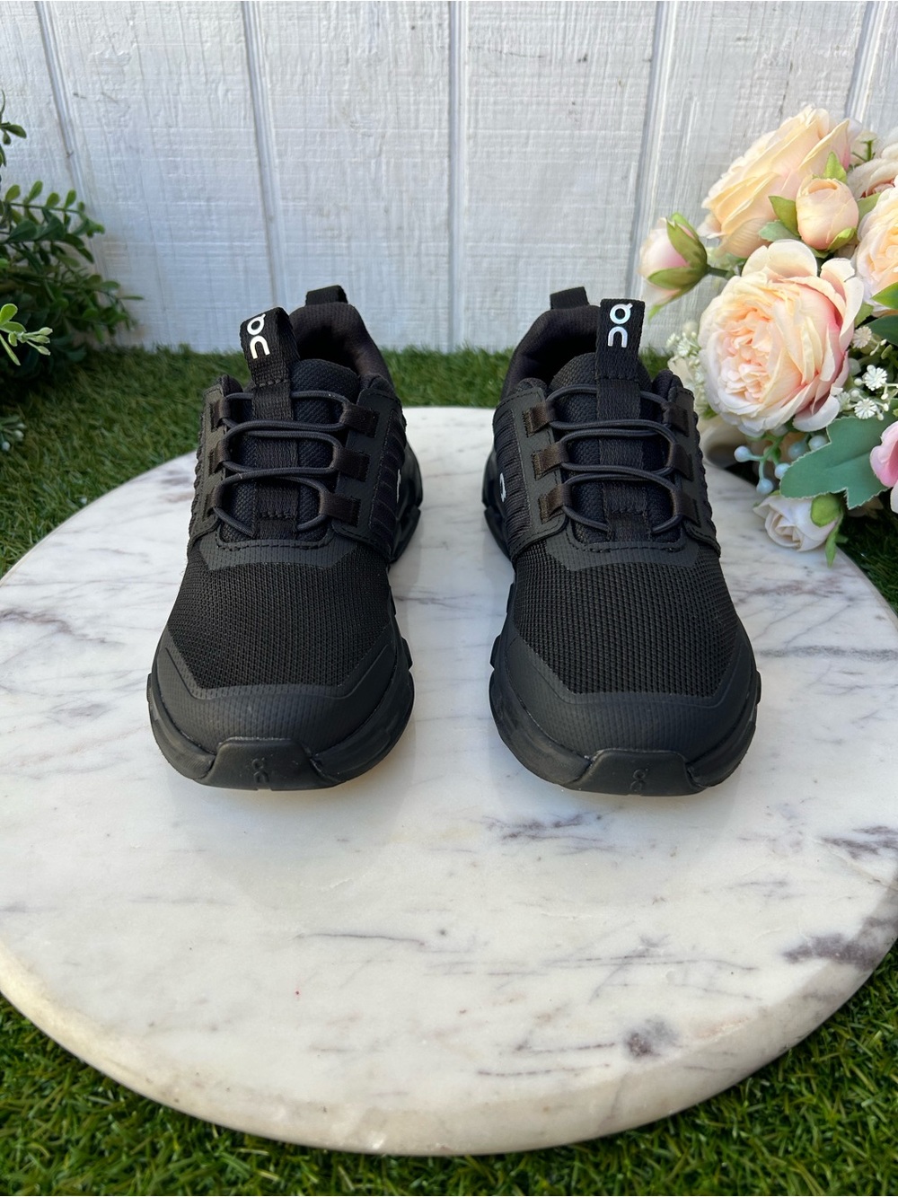 On Running Kids' Cloudswift Running Shoe all black
size 12 unisex, gently used - Picture 6 of 16